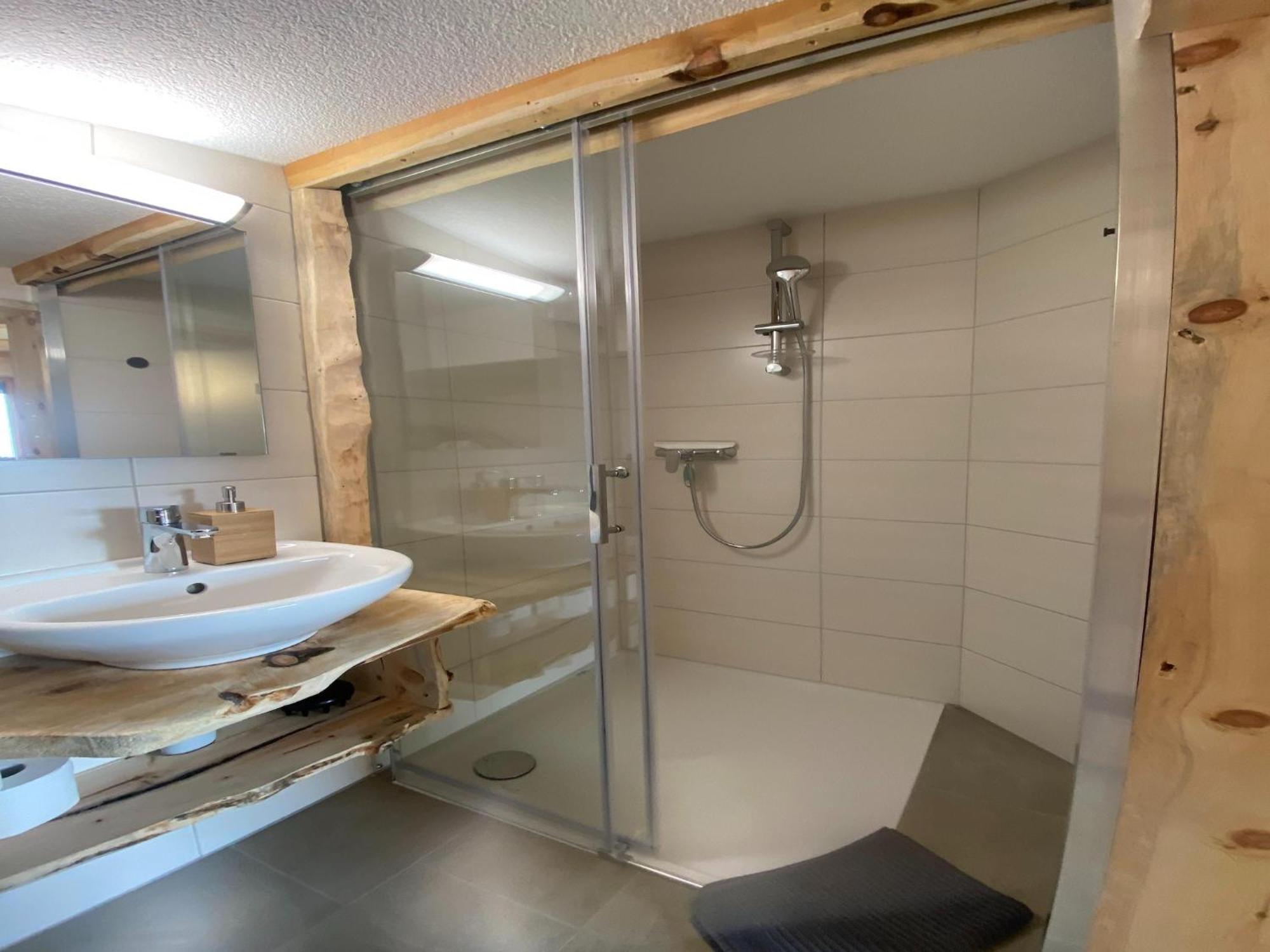New Holiday Home On The Alm With Terrace And Balcony Zellberg Buitenkant foto