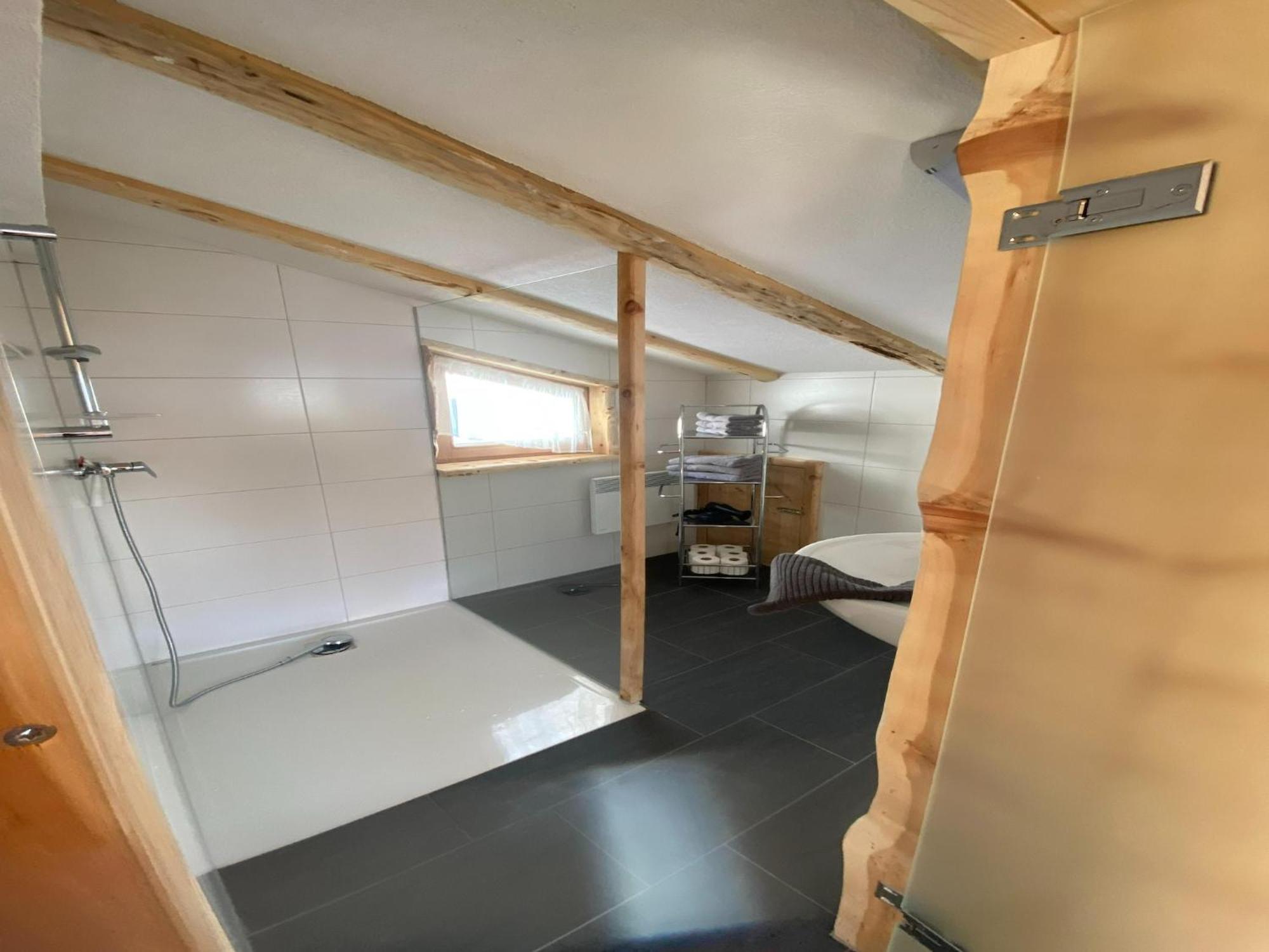 New Holiday Home On The Alm With Terrace And Balcony Zellberg Buitenkant foto