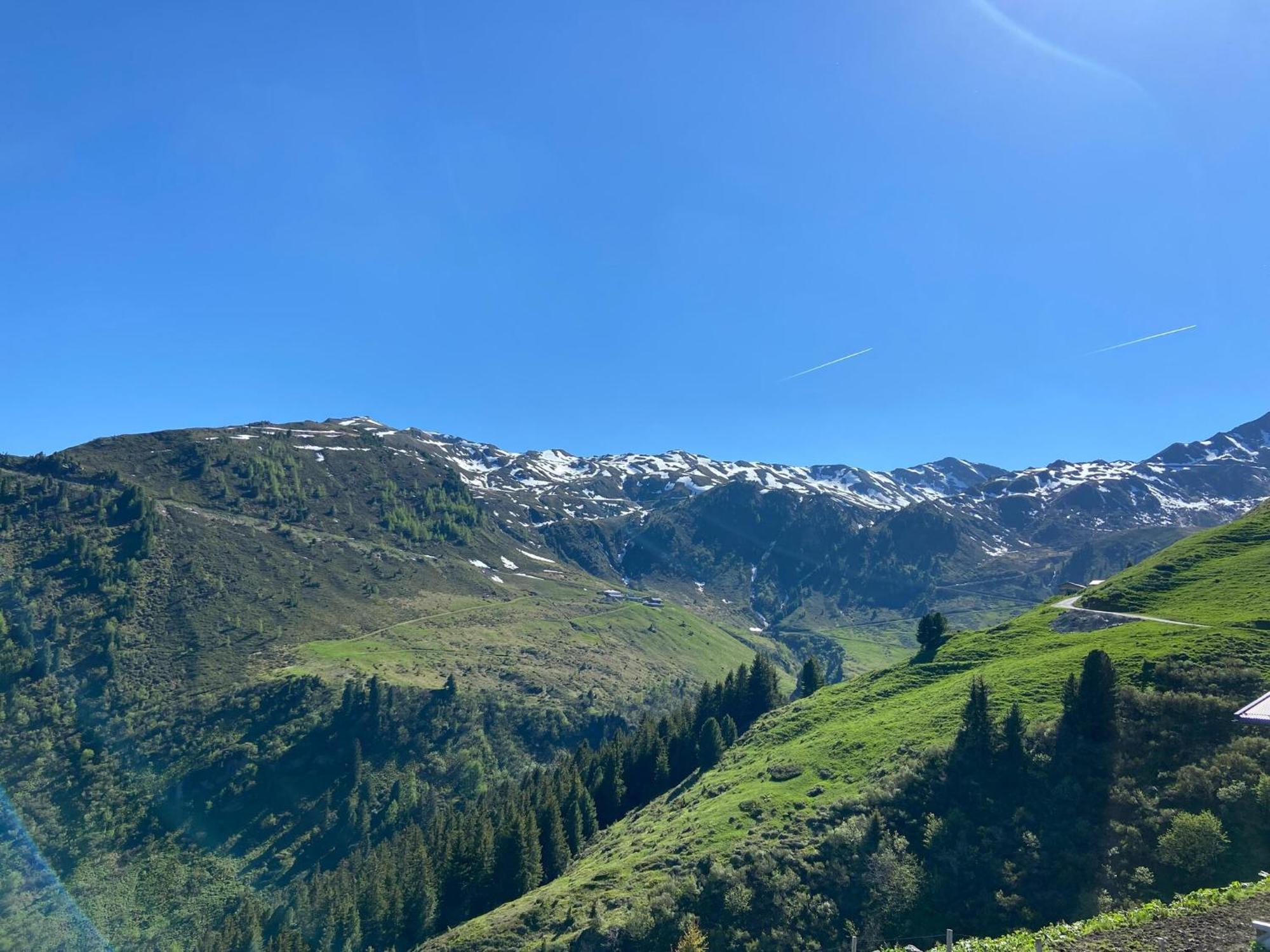 New Holiday Home On The Alm With Terrace And Balcony Zellberg Buitenkant foto